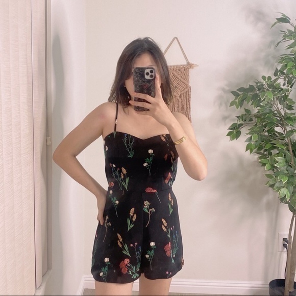 Do+Be floral open back romper